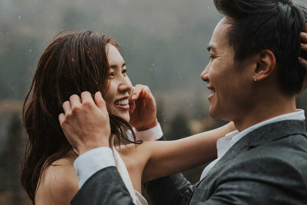 Rainy elopement in Lofoten Norway